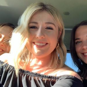 Meet your Posher, Jenny